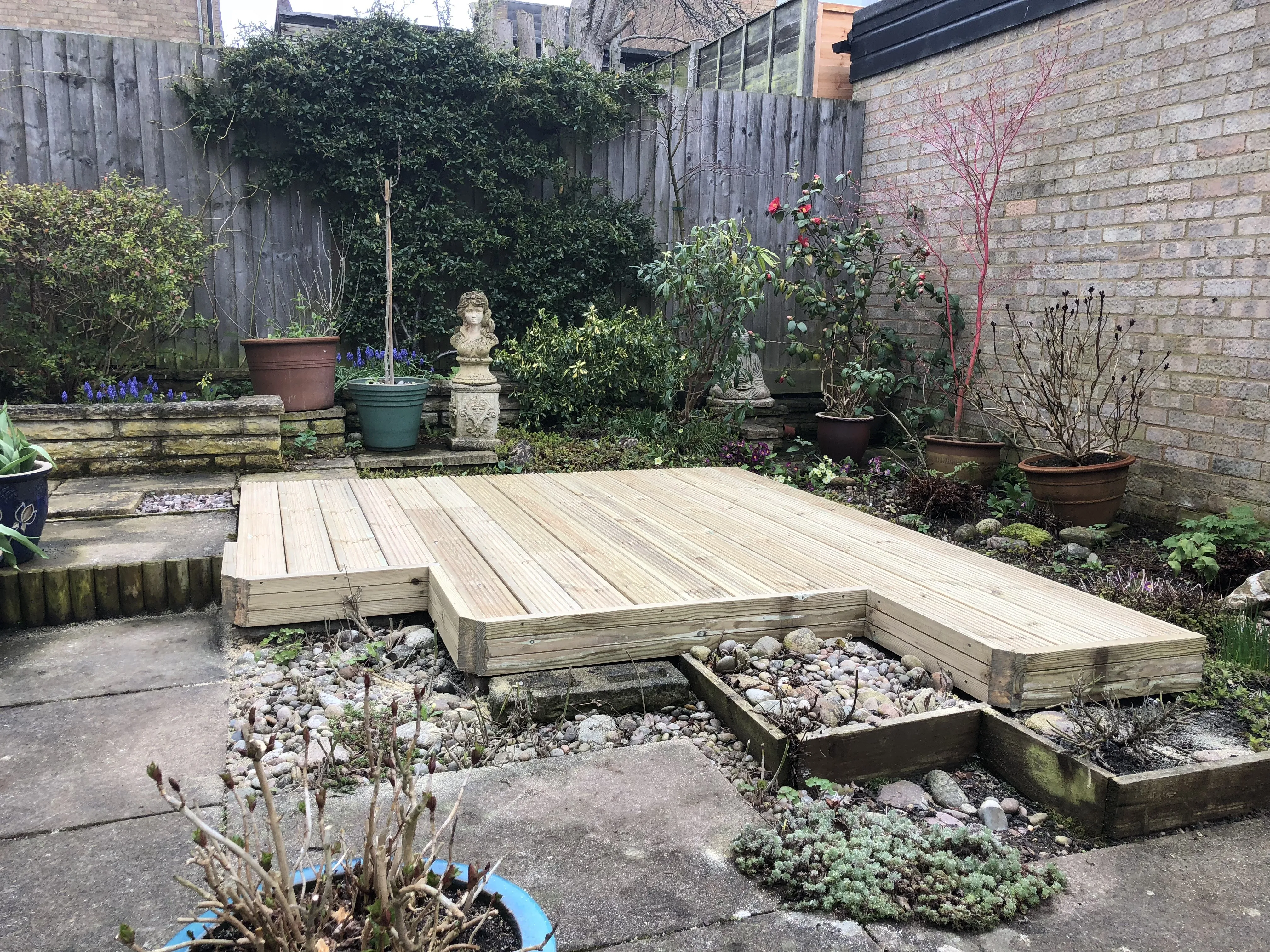 SoftWood Timber Decking – Stantonbury