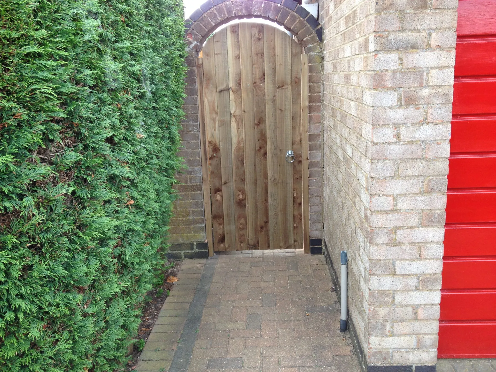 custom metal gate 